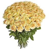Букет из 75 светло-оранжевых Роз 